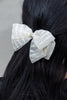 VELVEVTEEN MESH PEARL BOWS.